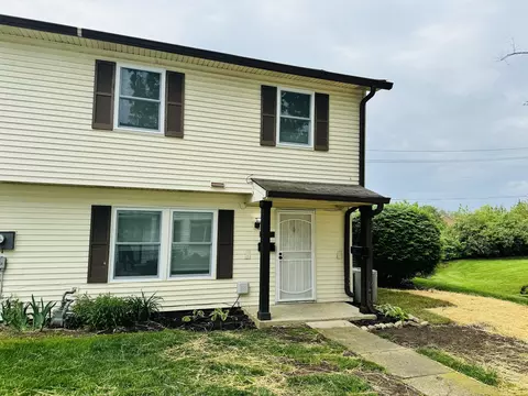 4923 Oakwood Trl, Indianapolis, IN 46268