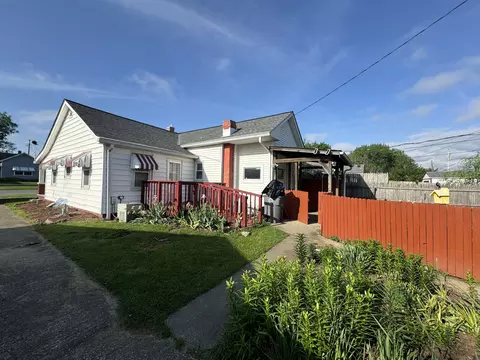 709 E 5th St, Seymour, IN 47274 photo 3