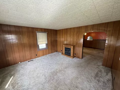 709 E 5th St, Seymour, IN 47274 photo 7