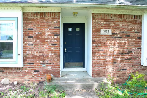 509 Summit Dr, Plainfield, IN 46168 photo 3