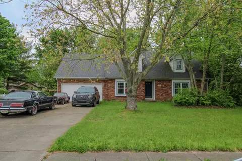 509 Summit Dr, Plainfield, IN 46168