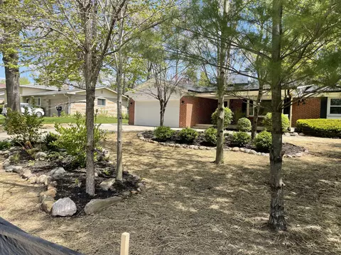 8039 S East St, Indianapolis, IN 46227
