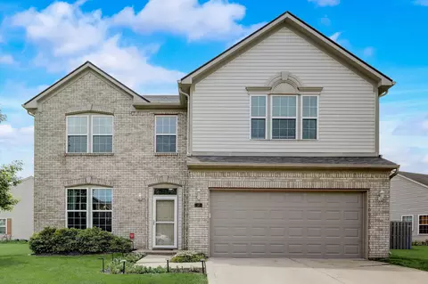 37 Spring Lake Dr, Westfield, IN 46074