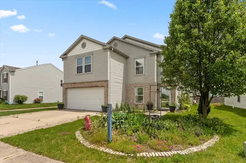 2827 Wolfgang Dr, Indianapolis, IN 46239