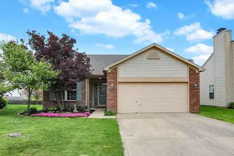 526 Jayson Cir, Westfield, IN 46074