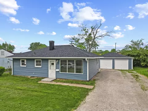 3042 Falcon Dr, Indianapolis, IN 46222