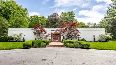 7415 Colony Cir, Indianapolis, IN 46260
