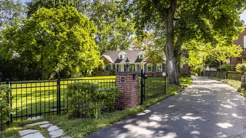 5211 N Meridian St, Indianapolis, IN 46208