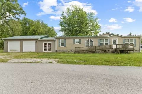 909 E Lincoln St, Hymera, IN 47855
