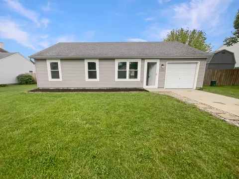 4040 Magnolia Dr, Franklin, IN 46131