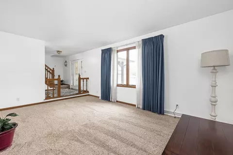 Living - 607 Elm Dr, Plainfield, IN 46168 photo 1 of 6