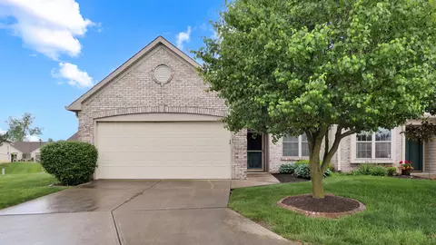 1774 Grindstone Ct, Greenfield, IN 46140