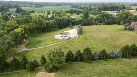 6612 Travis Rd, Greenwood, IN 46143