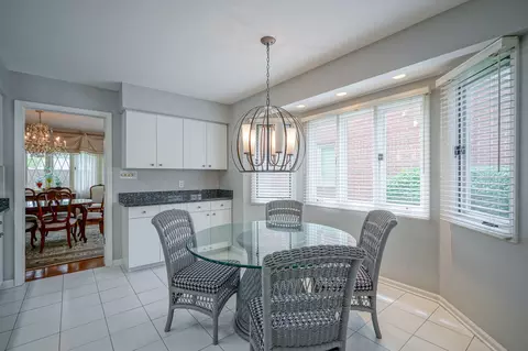 427 Sugar Tree Ln, Indianapolis, IN 46260 photo 27