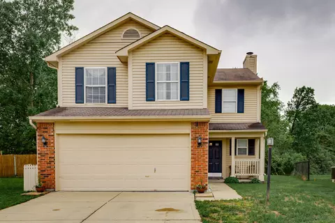 714 Deer Trail Dr, Indianapolis, IN 46217