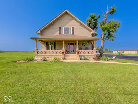 Exterior - 7247 E Michigan Rd, Waldron, IN 46182 photo 6 of 14