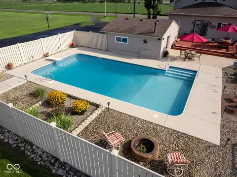 Exterior - 7247 E Michigan Rd, Waldron, IN 46182 photo 4 of 14