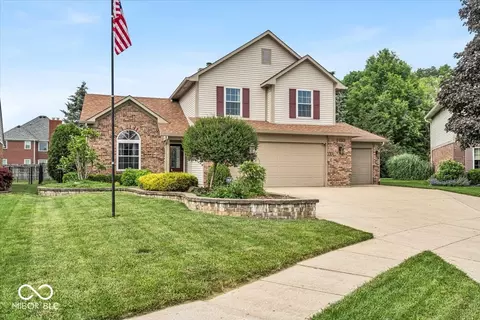 1214 Timbrook Ln, Beech Grove, IN 46107