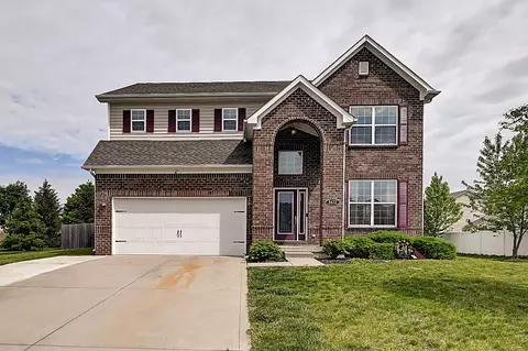 8432 Lyon Dr, Avon, IN 46123