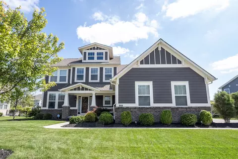 13315 Lansbury Ln, Fishers, IN 46037