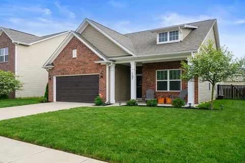 5624 W Crestview Trl W, Mccordsville, IN 46055