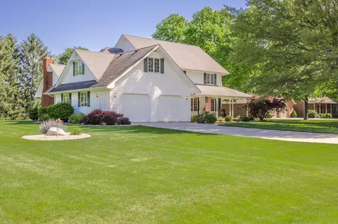 105 Bunny Trl, Pendleton, IN 46064