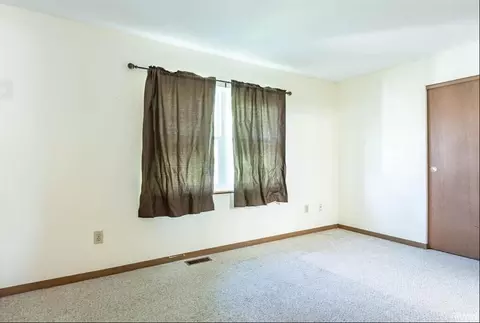 555 E Graham Pl, Bloomington, IN 47401 photo 7