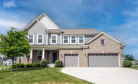 11870 Whisper Ridge Dr, Noblesville, IN 46060