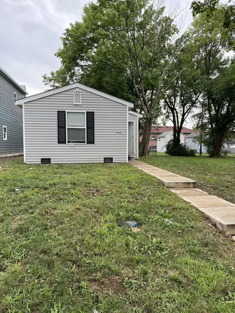 1035 W Roache St, Indianapolis, IN 46208