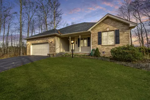 722 Woodfield Ct, North Vernon, IN 47265