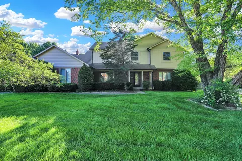 13211 Capri Dr, Carmel, IN 46033