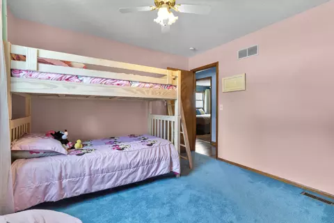 Bedroom - 1415 W Raymond St, Plainfield, IN 46168 photo 2 of 3