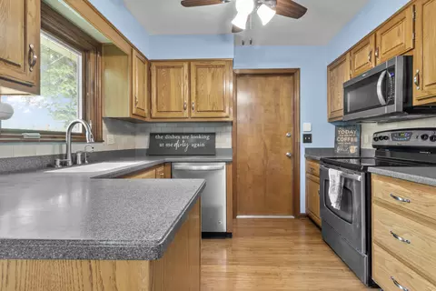 Kitchen - 1415 W Raymond St, Plainfield, IN 46168 photo 1 of 1