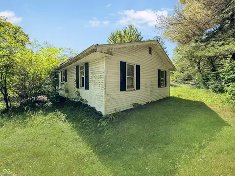 3311 W 300 S, Columbus, IN 47201