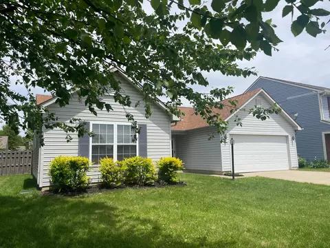 2232 Rolling Hill Ct, Columbus, IN 47201