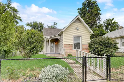 2446 Hovey St, Indianapolis, IN 46218
