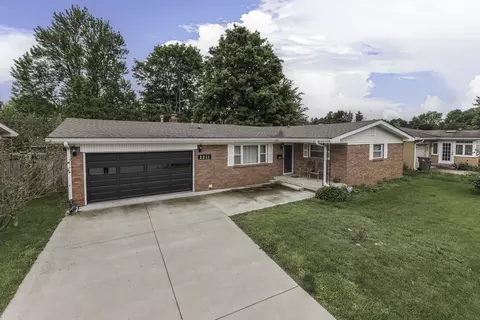 2211 Radcliffe Ave, Indianapolis, IN 46227