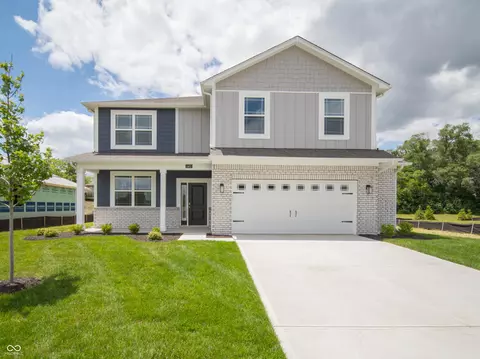 1462 School Bell Dr, Greenwood, IN 46143