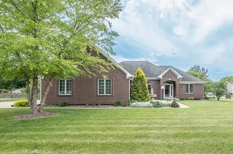 1943 Hunters Trl, Brownsburg, IN 46112