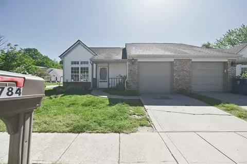 5784 Eden Village Dr, Indianapolis, IN 46254