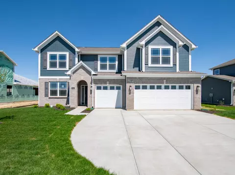 6240 Madera Dr, Whitestown, IN 46075