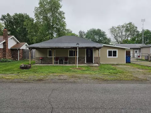 75 Miami Dr, Noblesville, IN 46062
