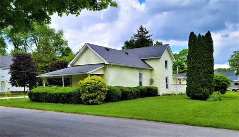 403 Vine St, North Salem, IN 46165