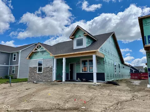 2573 Lamar Dr, Whitestown, IN 46075