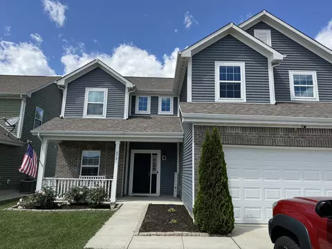 872 Fieldstone Dr, Franklin, IN 46131