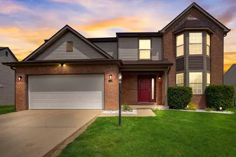 1208 Dale Hollow Dr, Indianapolis, IN 46229