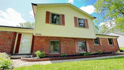 3390 Marilyn St, Columbus, IN 47203