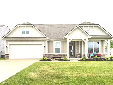 9796 Zion Way, Pendleton, IN 46064 photo 2