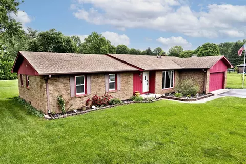 1264 E Hadley Rd, Plainfield, IN 46168