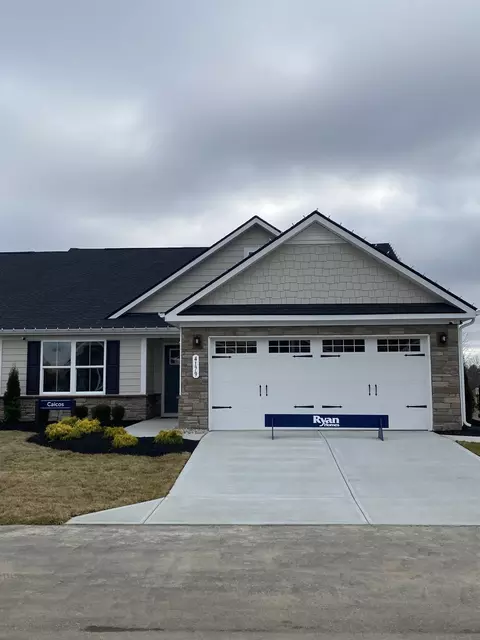 6074 Rancho Dr, Plainfield, IN 46168